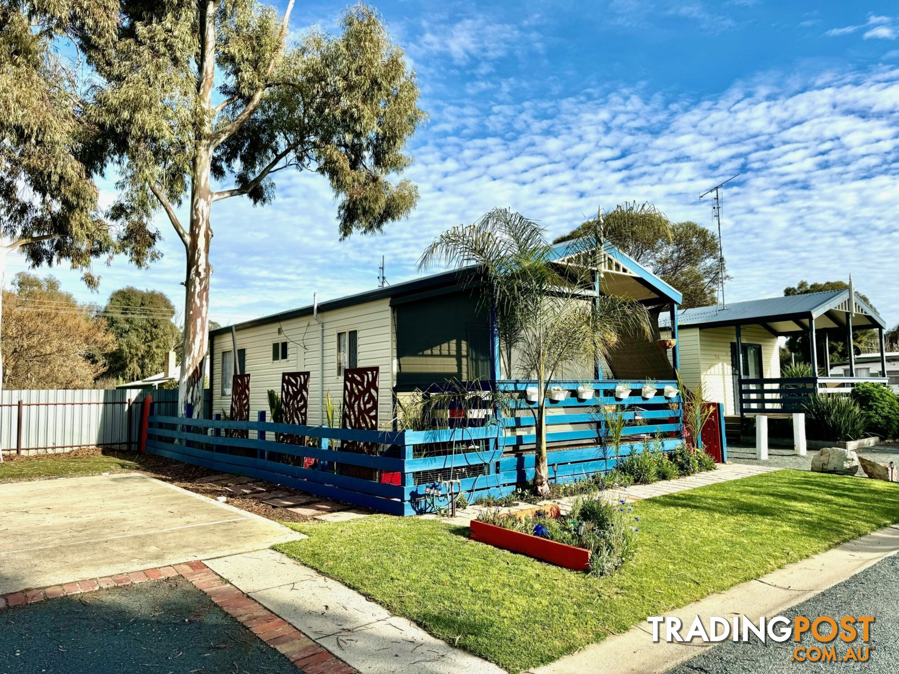 Cabin 15 25-51 Crescent Street ECHUCA VIC 3564