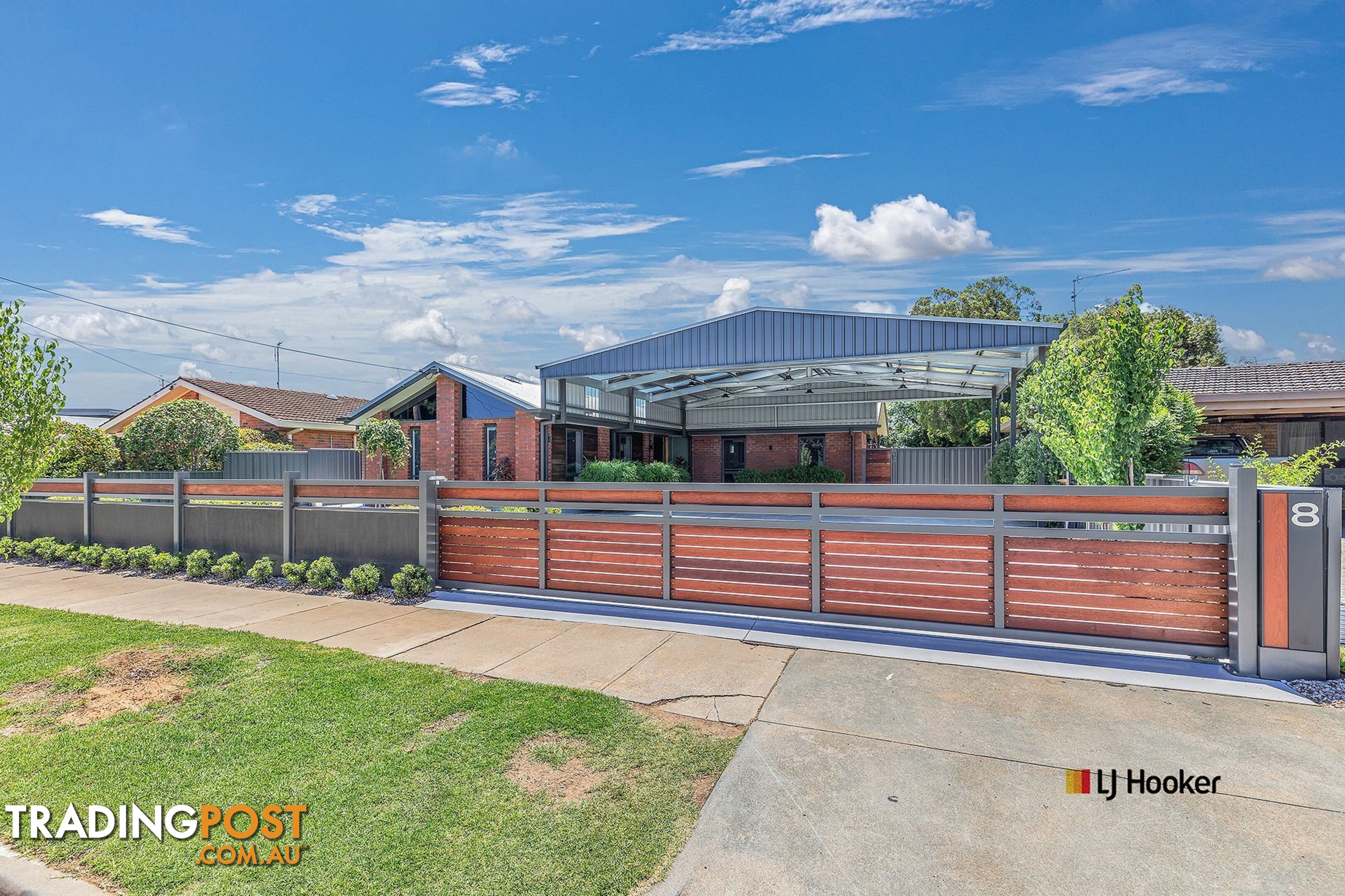 8 Rutley Crescent ECHUCA VIC 3564