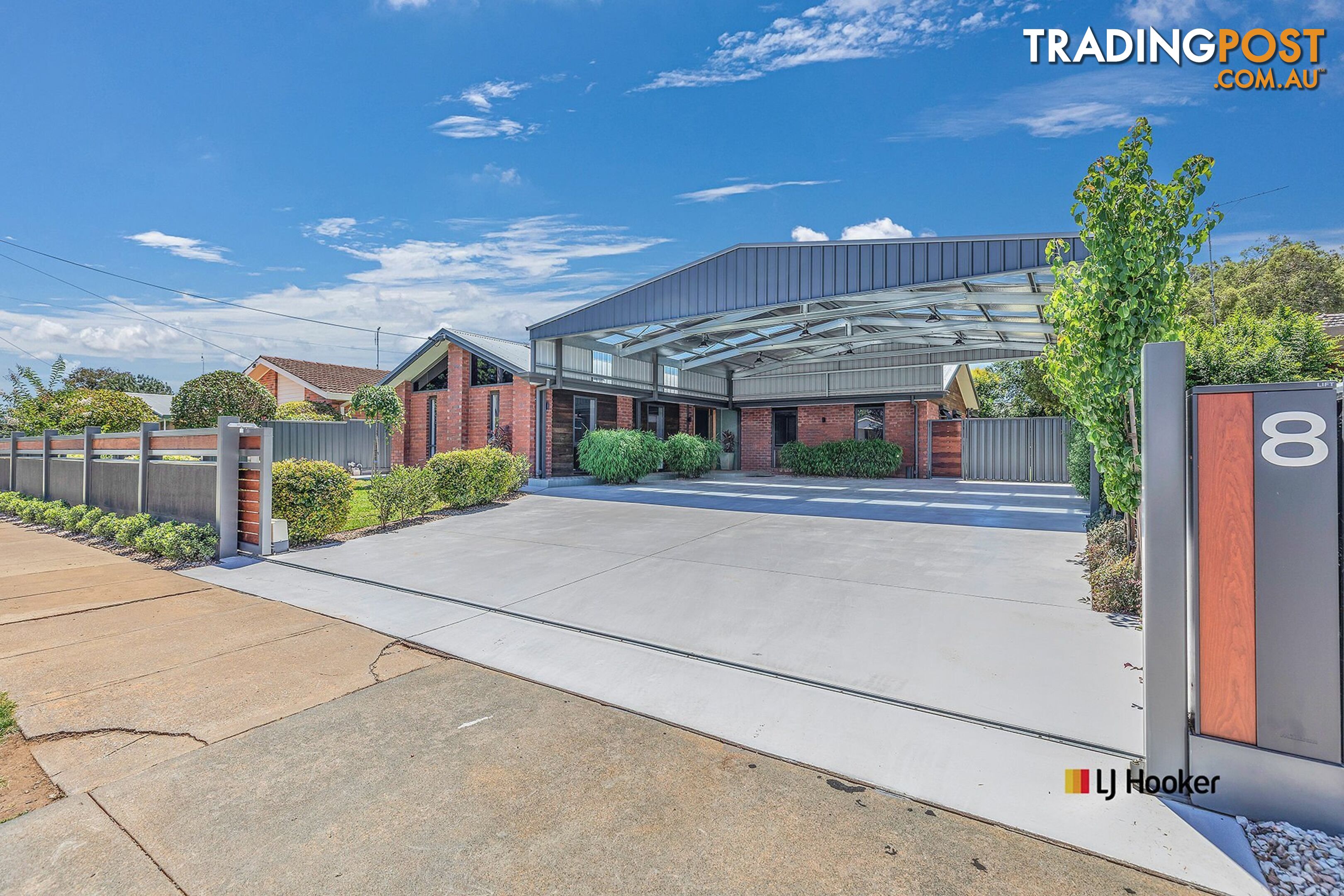 8 Rutley Crescent ECHUCA VIC 3564