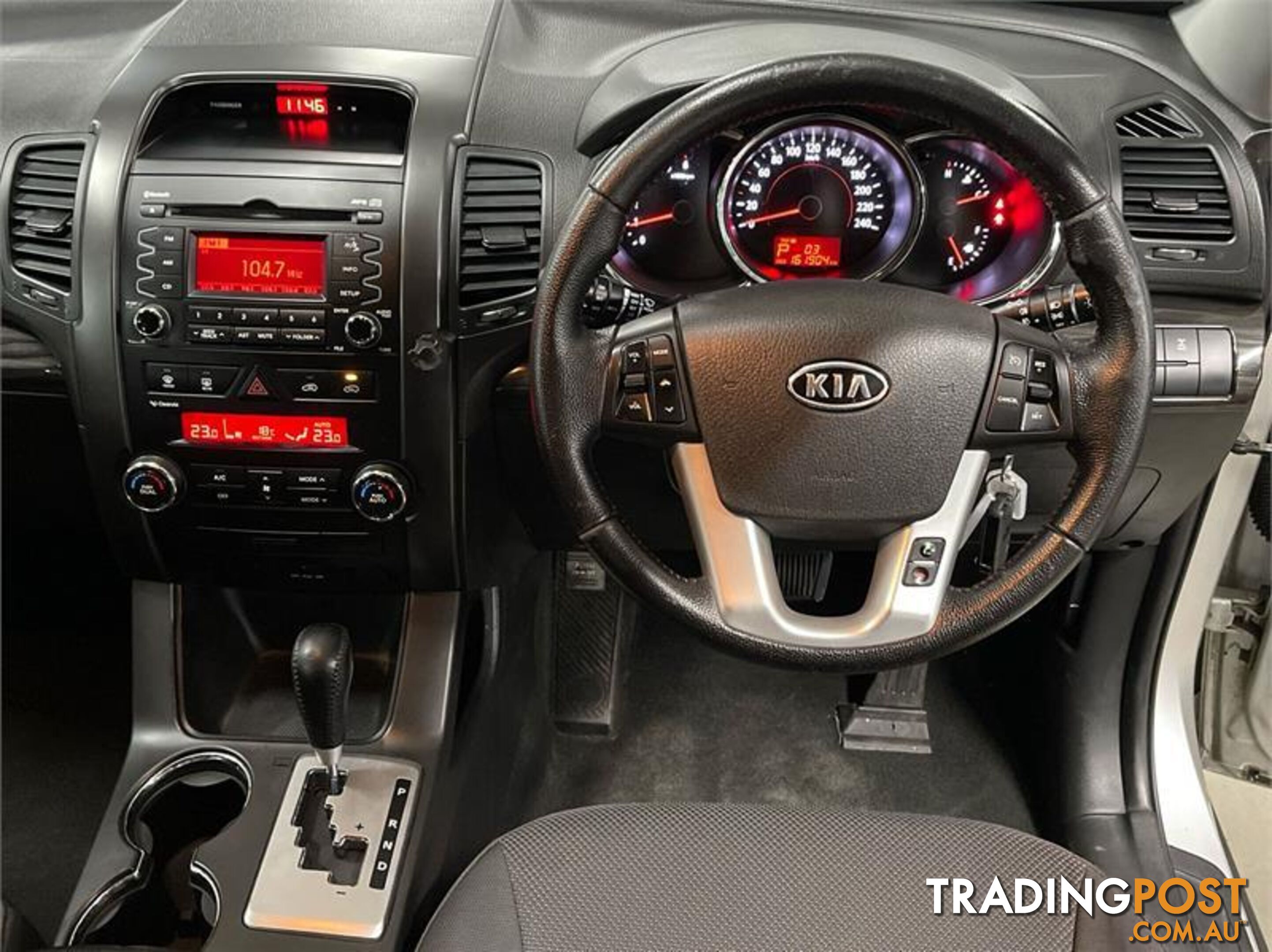 2012 KIA SORENTO SI  SUV