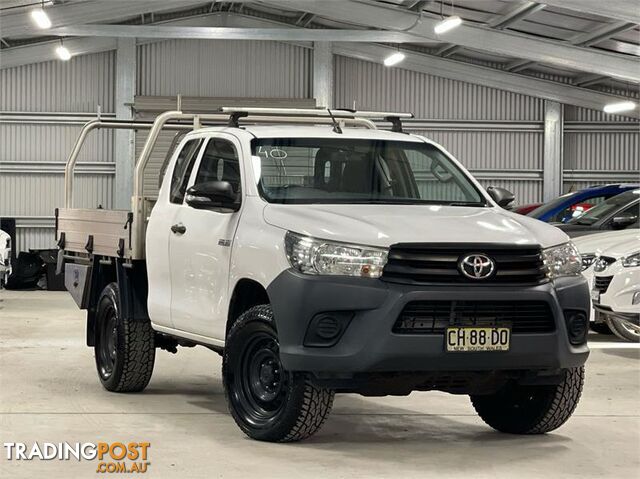 2016 TOYOTA HILUX WORKMATE  CAB CHASSIS