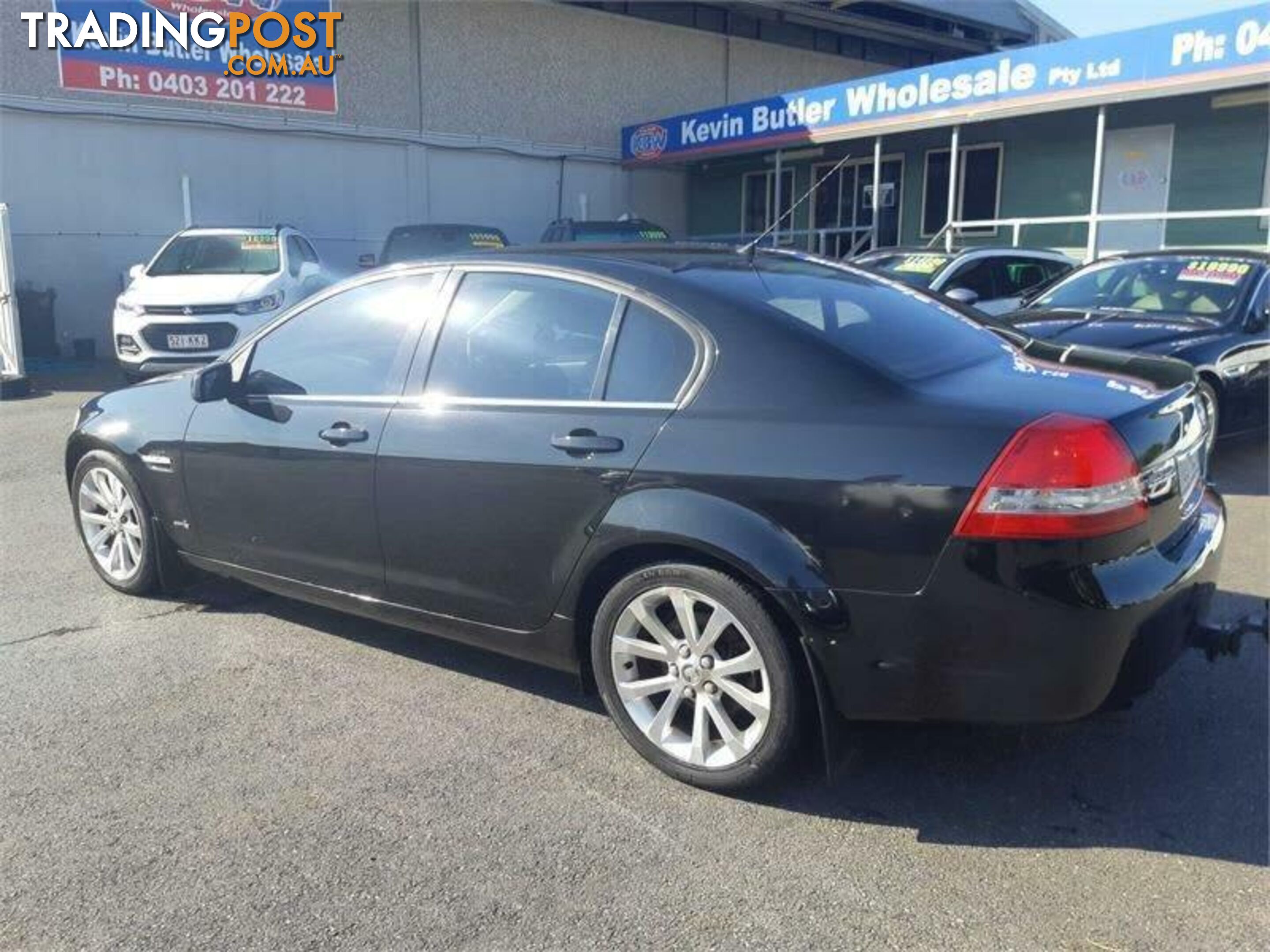 2011 Holden Berlina VE II Black 6 Speed Automatic Sedan