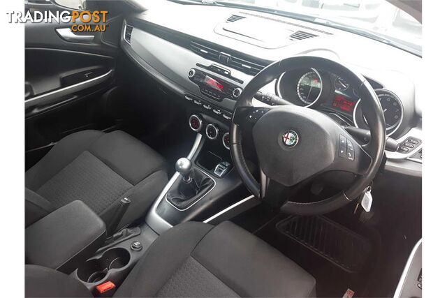 2013 Alfa Romeo GIULIETTA PROGRESSION 1.4