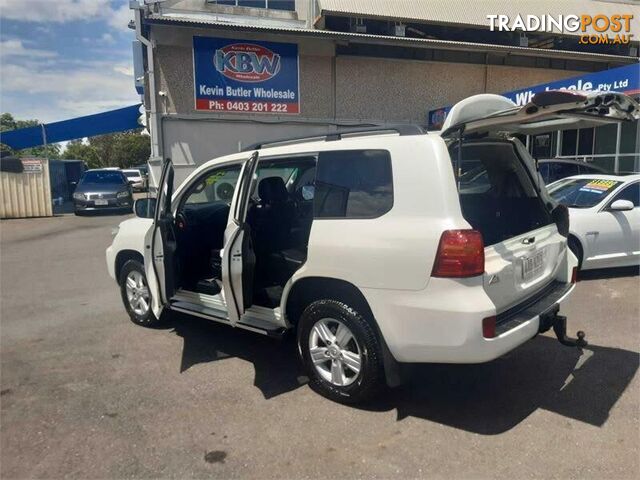 2012 Toyota Landcruiser VDJ200R MY12 Altitude (4x4) White 6 Speed Automatic Wagon