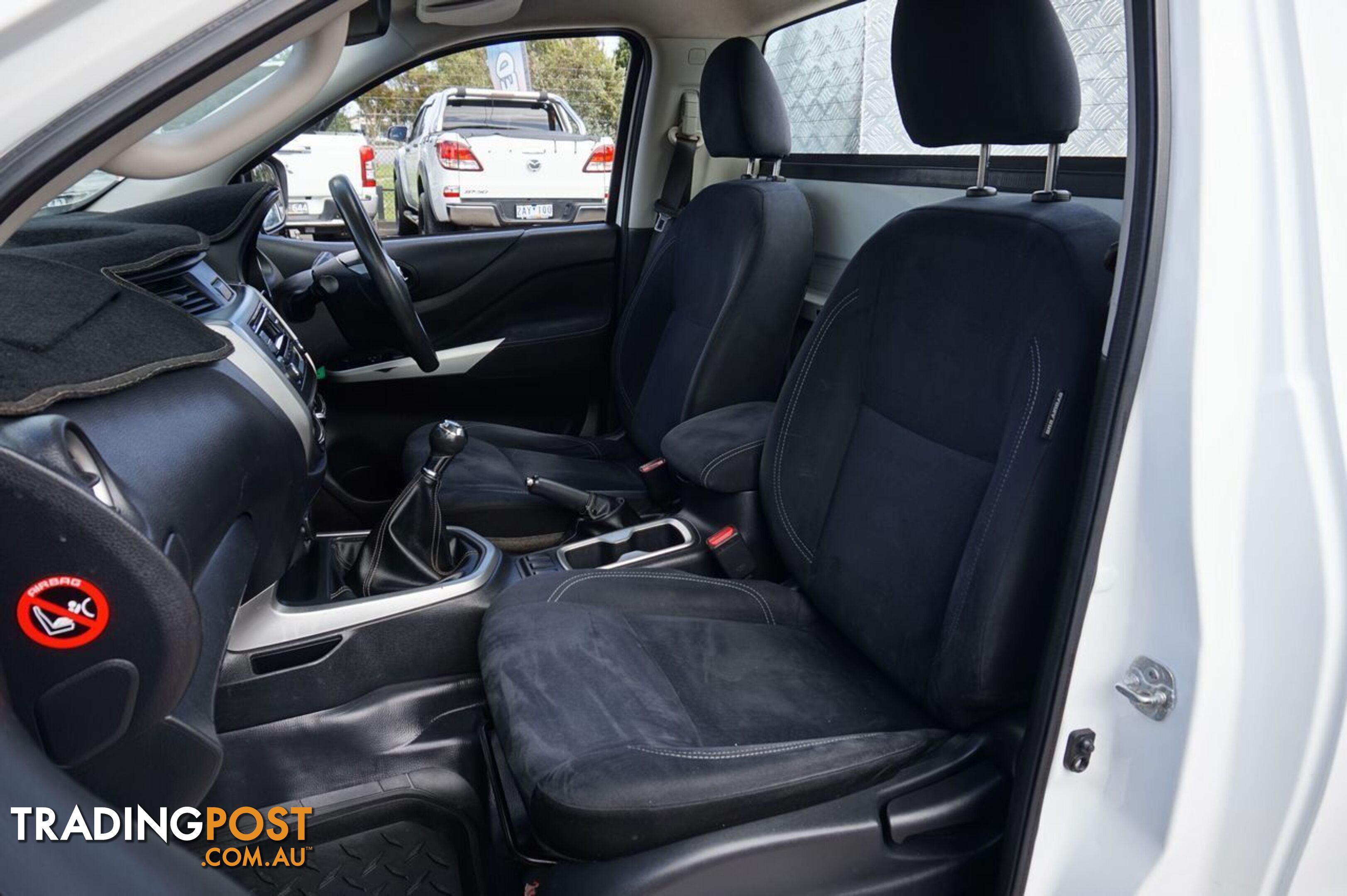 2016 NISSAN NAVARA   CAB CHASSIS