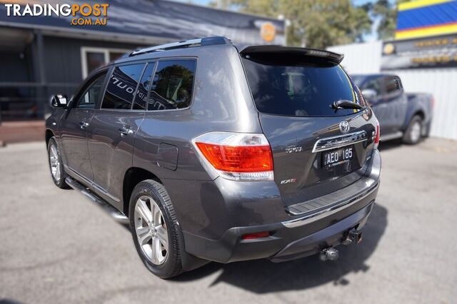 2011 TOYOTA KLUGER   WAGON