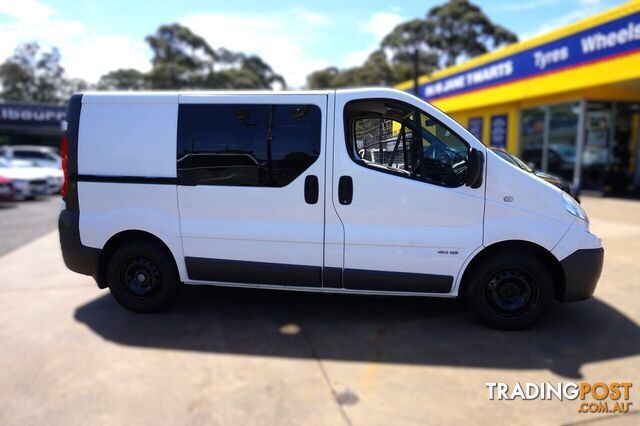 2014 RENAULT TRAFIC   VAN