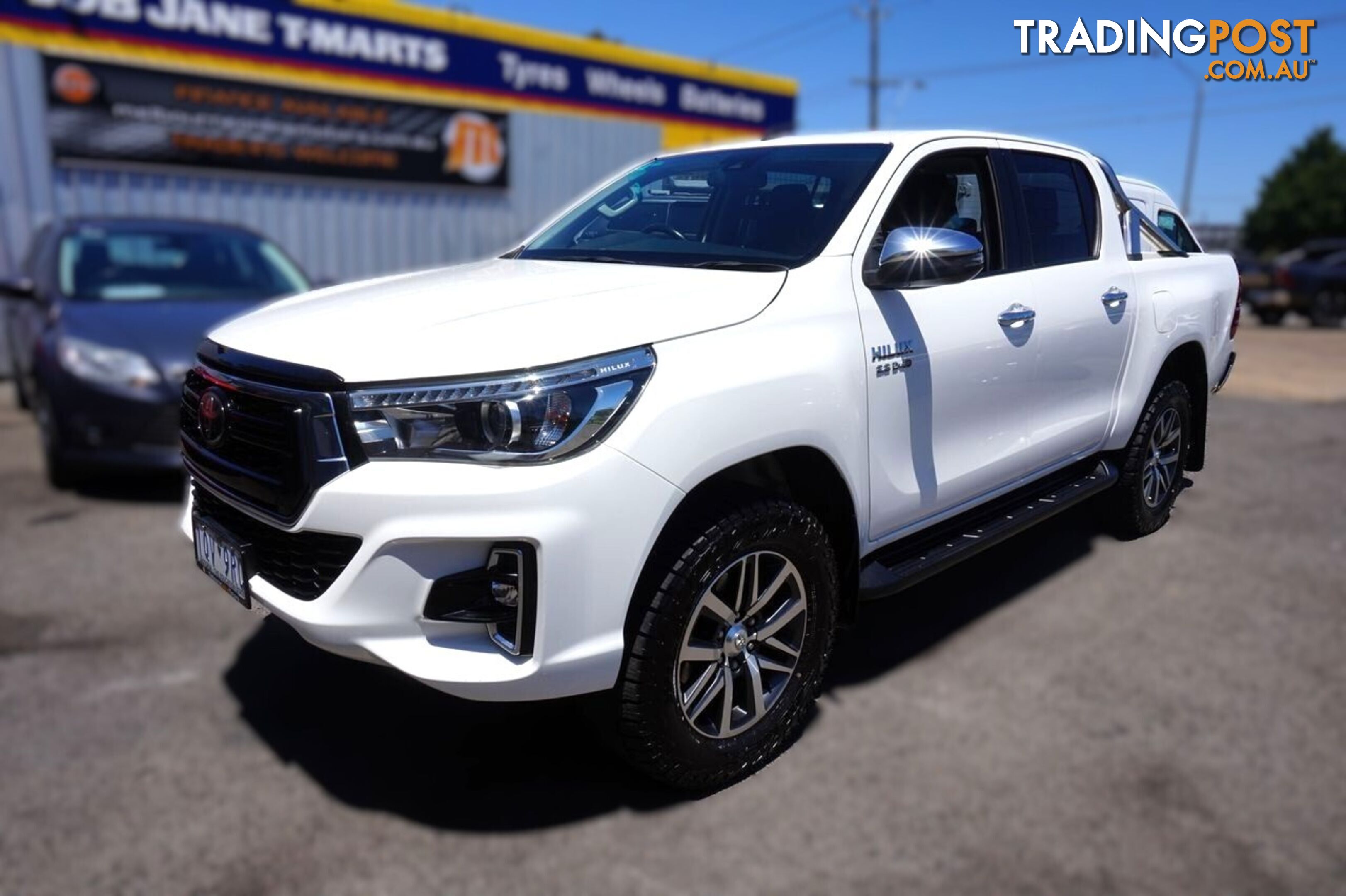 2020 TOYOTA HILUX   UTILITY