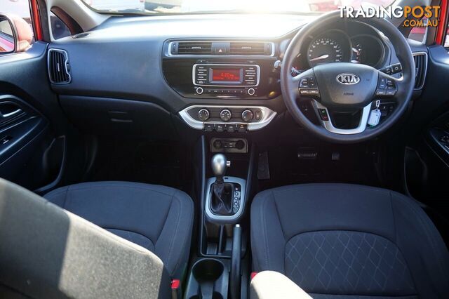 2015 KIA RIO   HATCHBACK