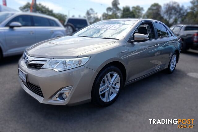 2013 TOYOTA CAMRY   SEDAN