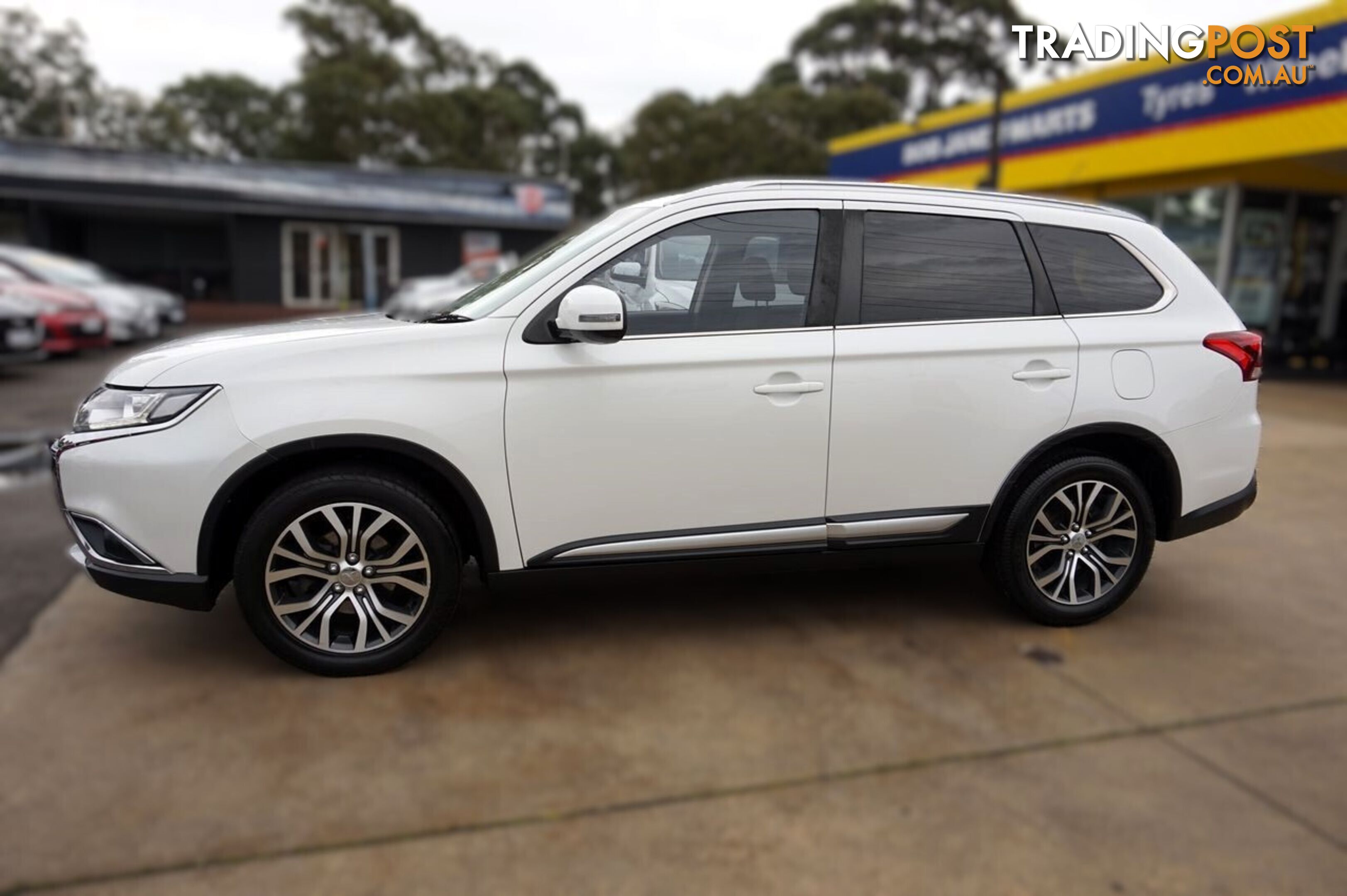 2015 MITSUBISHI OUTLANDER   