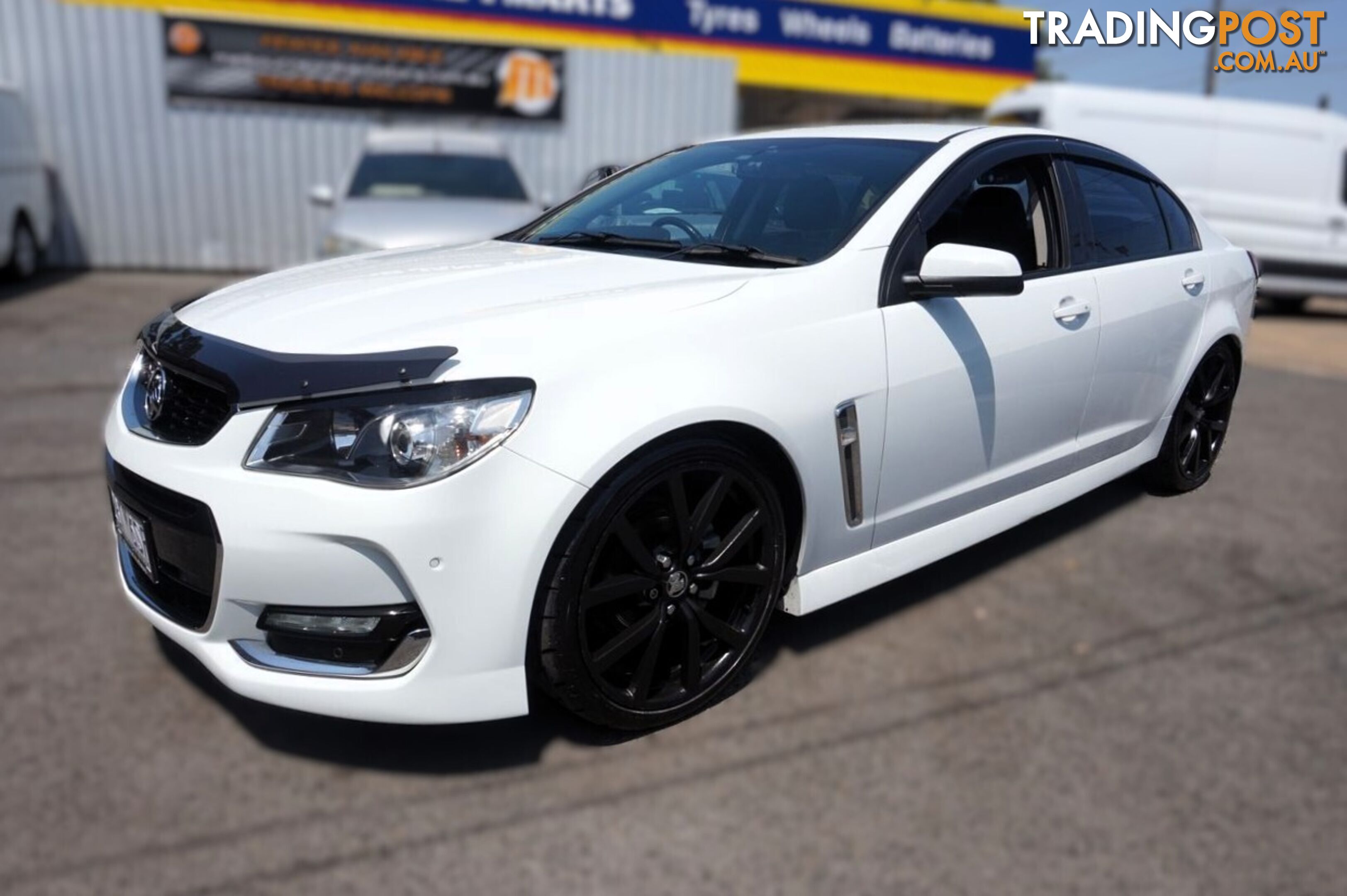 2017 HOLDEN COMMODORE   SEDAN