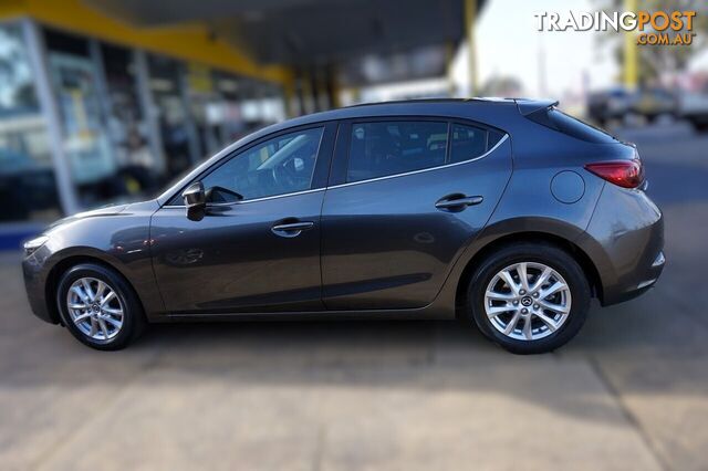 2017 MAZDA 3   HATCHBACK