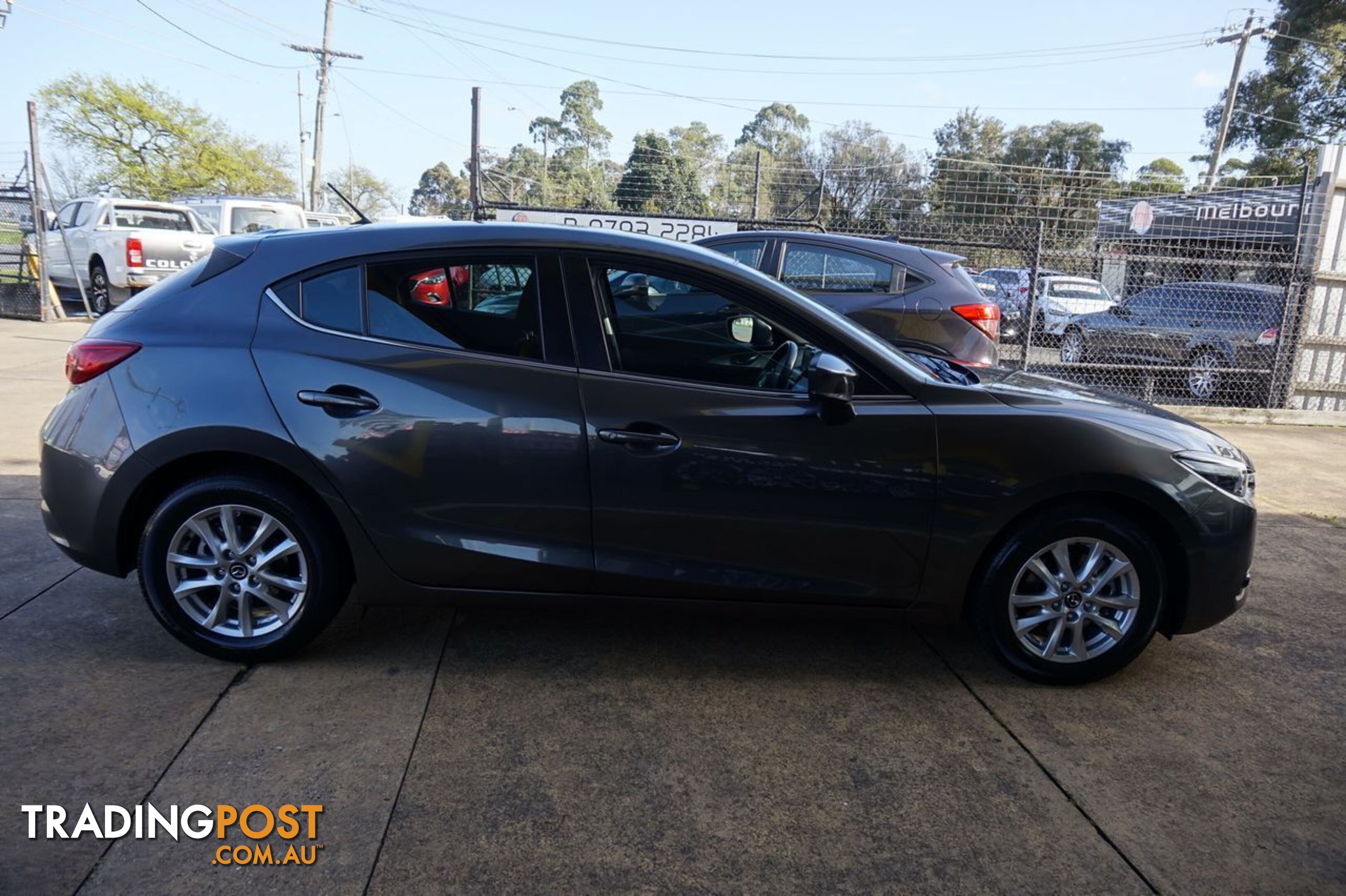 2017 MAZDA 3   HATCHBACK