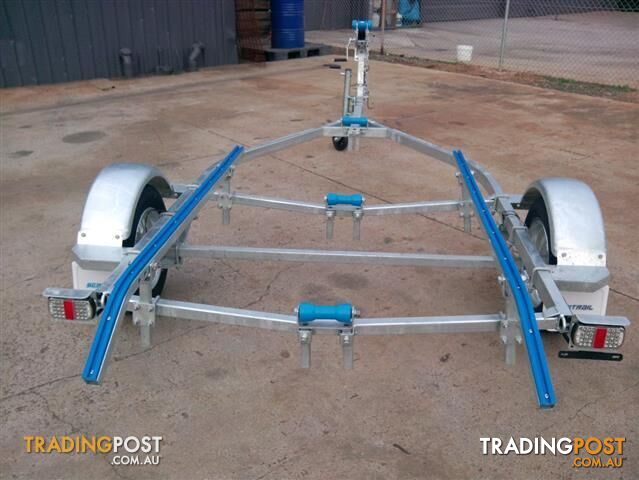 Boat trailer, skid trailer suit up to 4.7mt Boats FREE SPARE WHEEL!