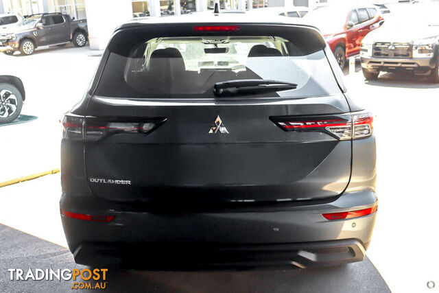 2026 MITSUBISHI OUTLANDER ES SERIES SUV - photo 3 of 15