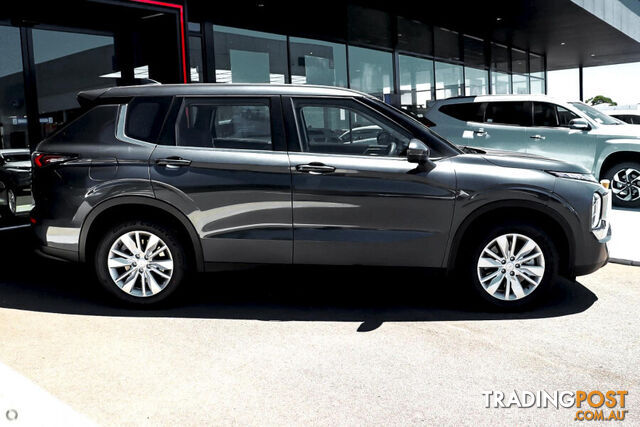 2026 MITSUBISHI OUTLANDER ES SERIES SUV - photo 5 of 15