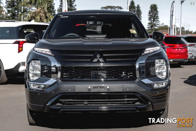 2026 MITSUBISHI OUTLANDER BLACK EDITION SERIES SUV - photo 2 of 15