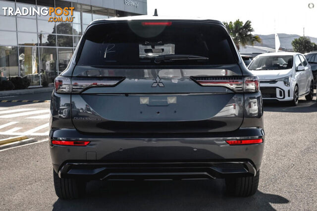 2026 MITSUBISHI OUTLANDER BLACK EDITION SERIES SUV - photo 3 of 15
