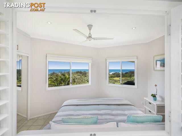 10 Royena Place MARCUS BEACH QLD 4573