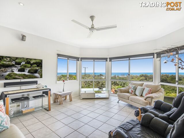 10 Royena Place MARCUS BEACH QLD 4573