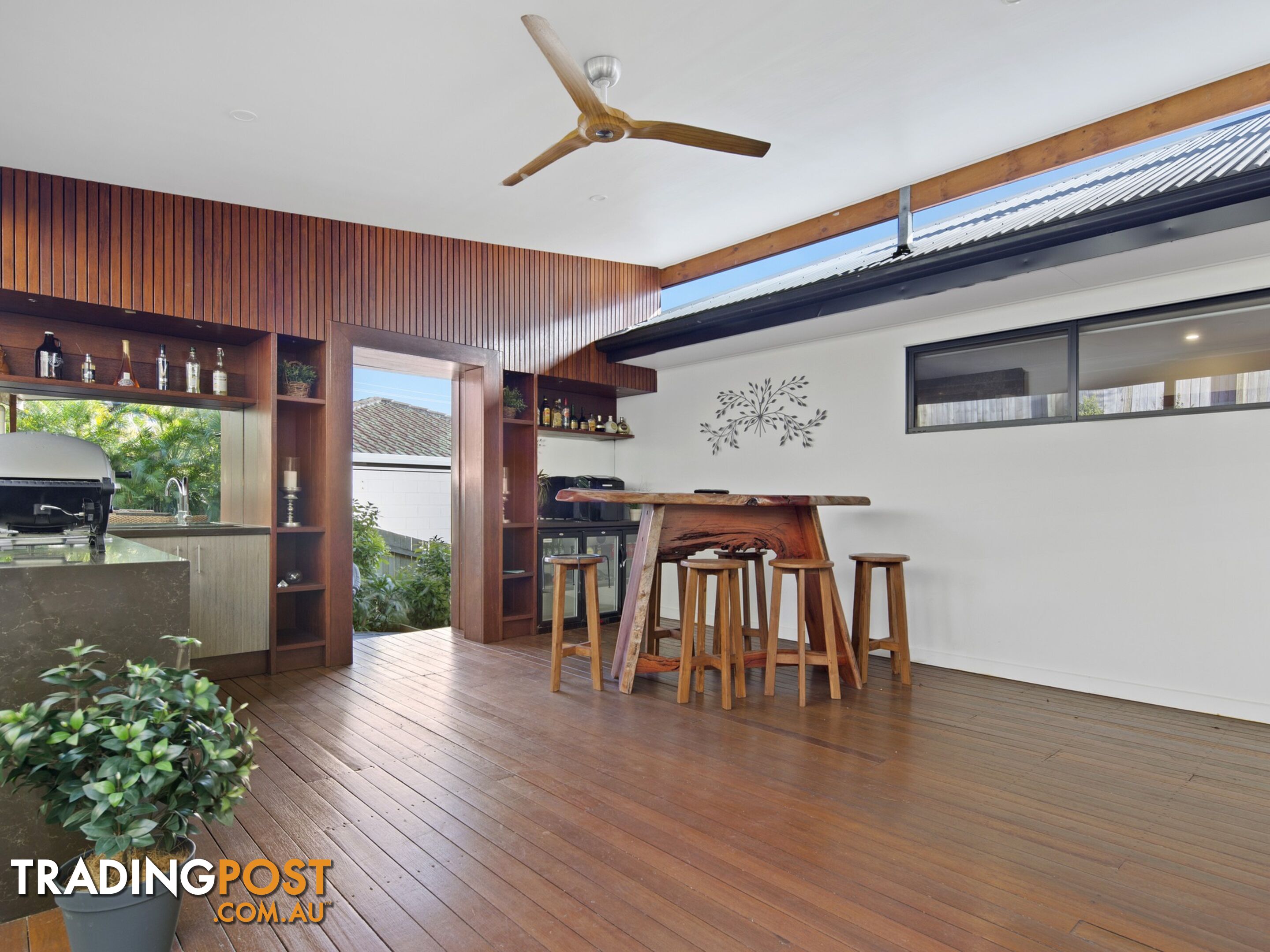 250 David Low Way PEREGIAN BEACH QLD 4573