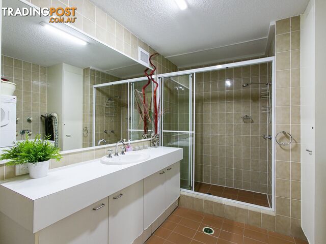 Unit 4/84 Peregian Esplanade PEREGIAN BEACH QLD 4573