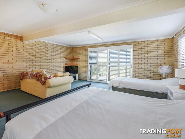 10 Tristania Drive MARCUS BEACH QLD 4573