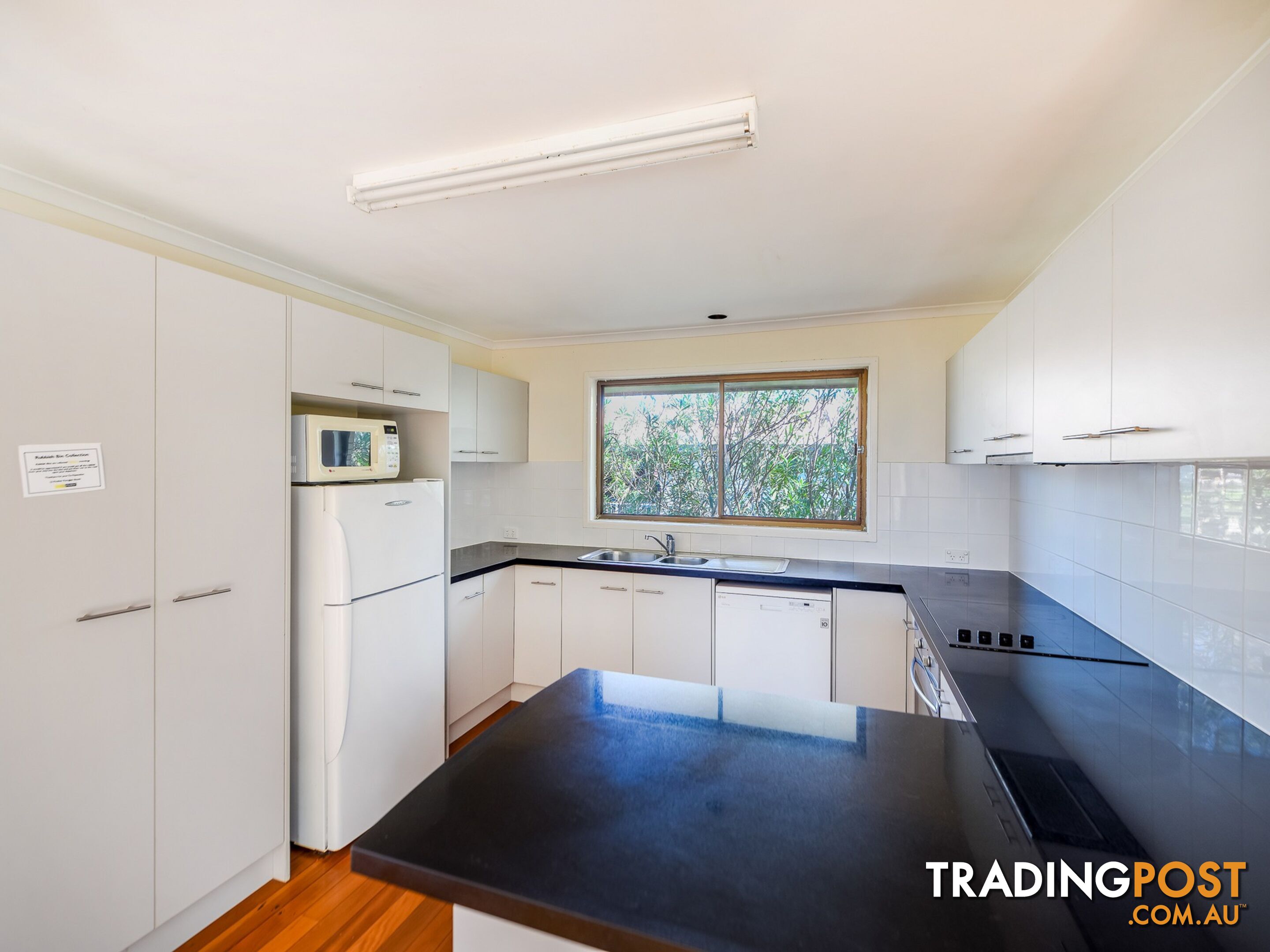 10 Tristania Drive MARCUS BEACH QLD 4573