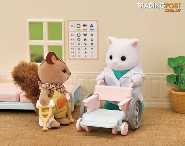 Sylvanian Families - Village Doctor Starter Set - Mdsf5705 - 5054131057056