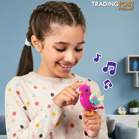 Little Live Pets - Lil' Bird & Bird Cage - Tiara Twinkles - Mj26457 - 630996264577