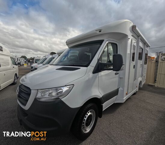 2019 KEA DISCOVERY MERCEDES-BENZ M660 MOTORHOME 4 BERTH