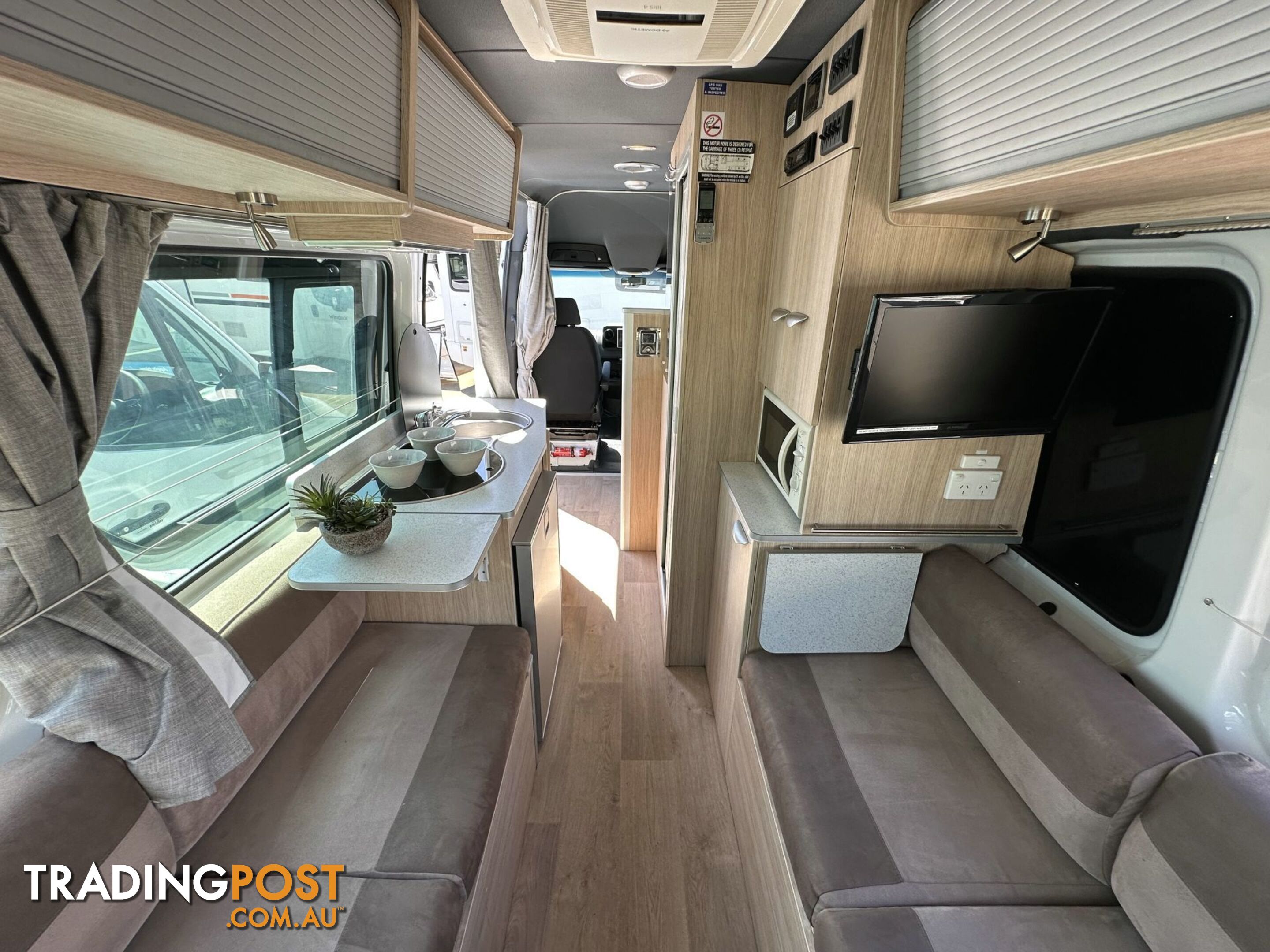 2019 KEA NOMAD M700 CAMPERVAN 2+1 BERTH