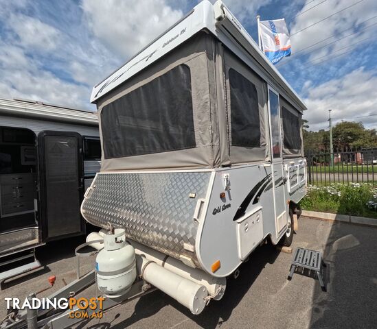 2015 GOLDSTREAM CROWN OFFROAD CAMPER