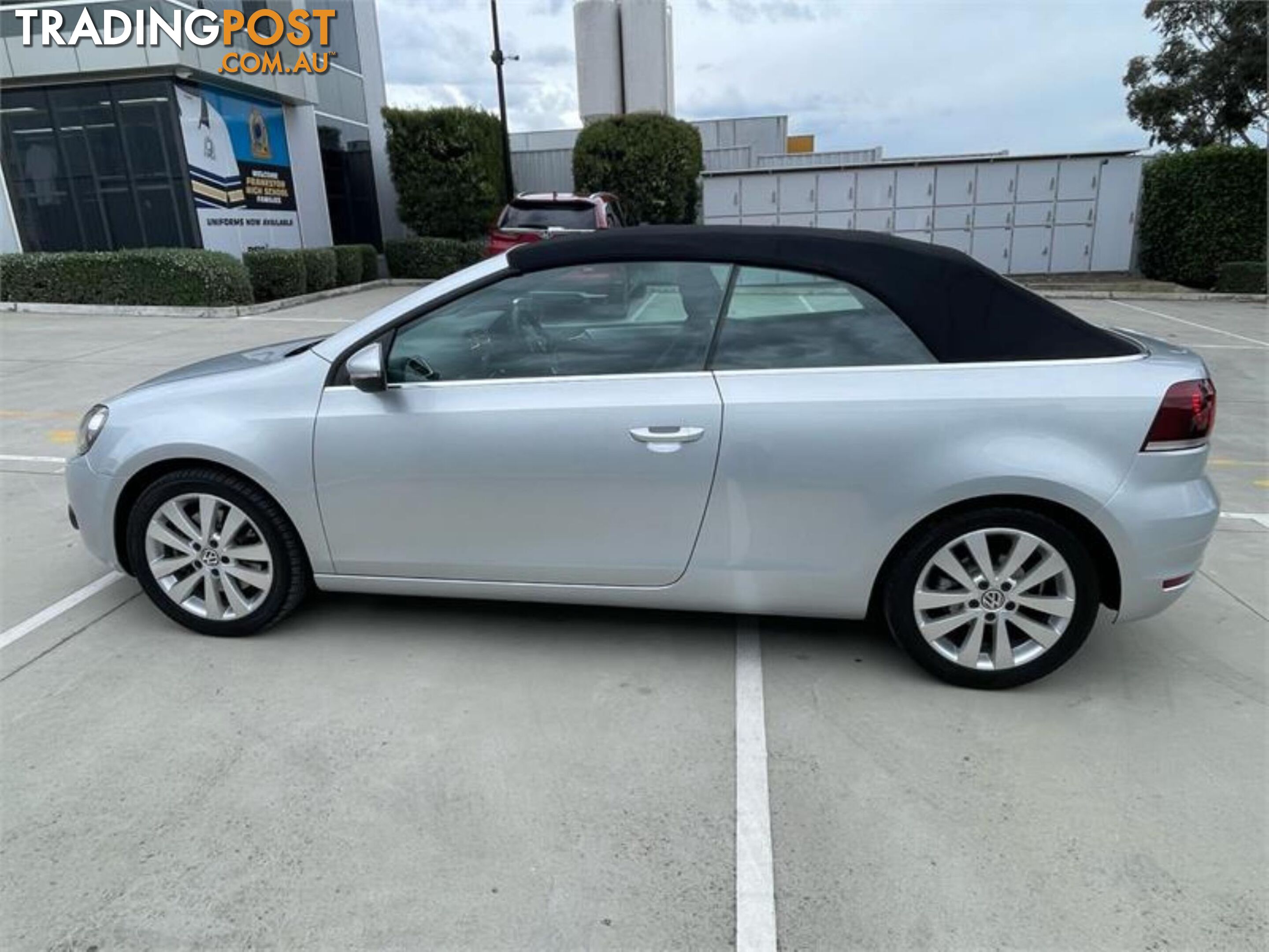 2011 VOLKSWAGEN GOLF 118TSI VIMY12 CABRIOLET