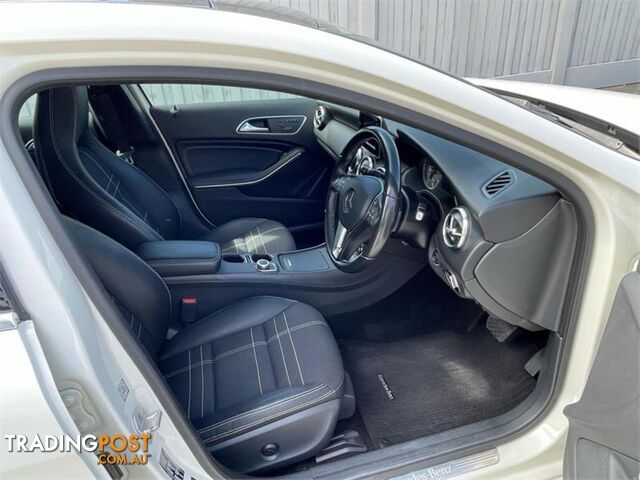 2016 MERCEDES-BENZ A-CLASS A200 W176806MY HATCHBACK