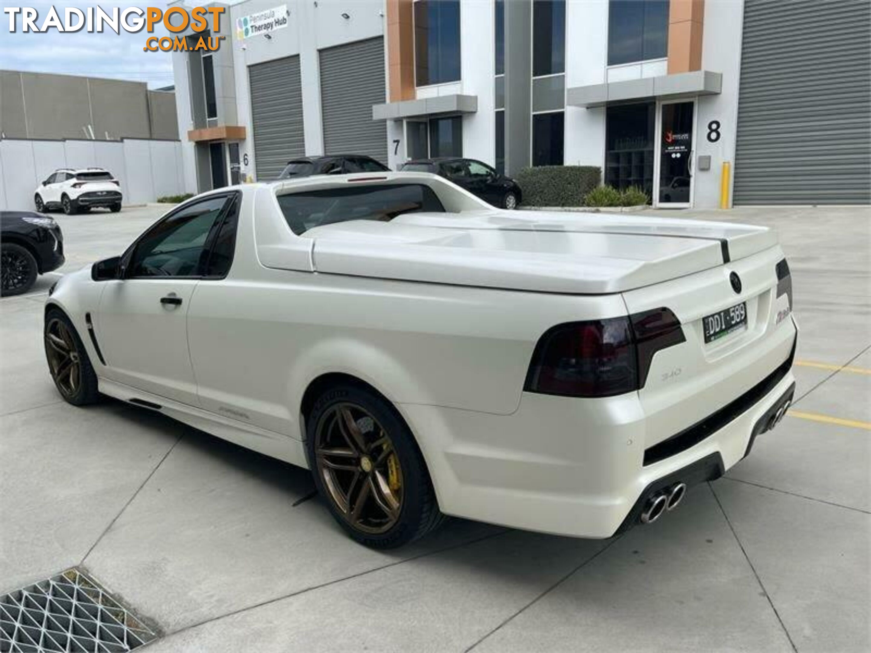 2015 HSV MALOO R8 GEN F MY15 UTE TRAY