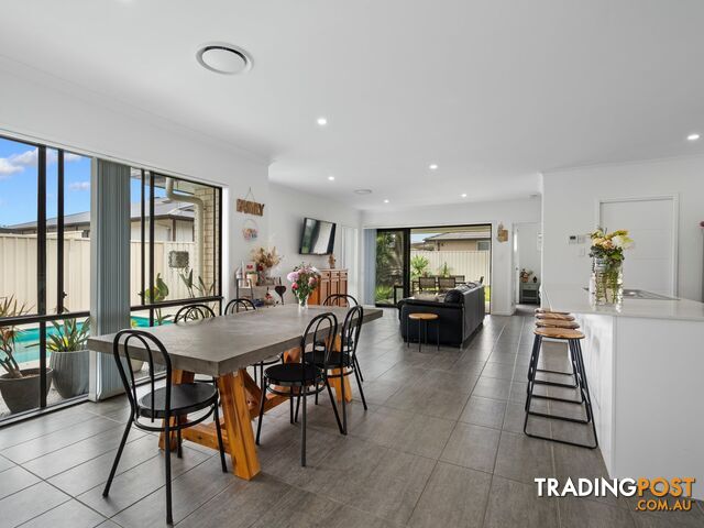 8 Mariner Avenue OLD BAR NSW 2430