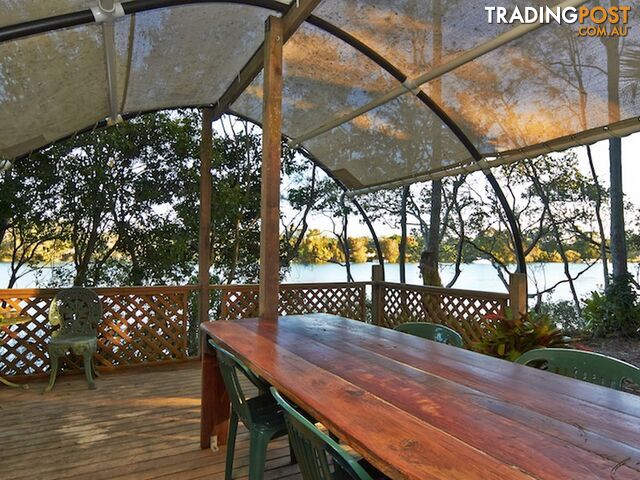 24 Cowans Lane OXLEY ISLAND NSW 2430