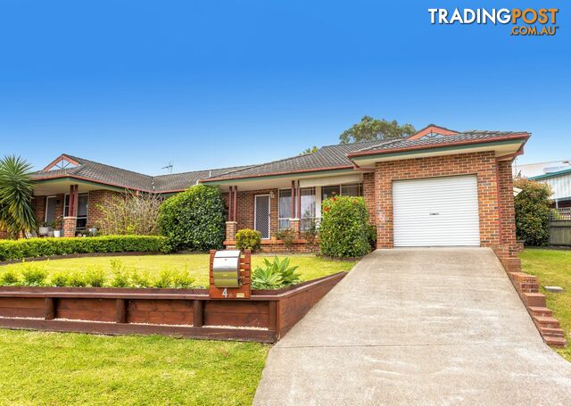 4 Gannet Crescent OLD BAR NSW 2430