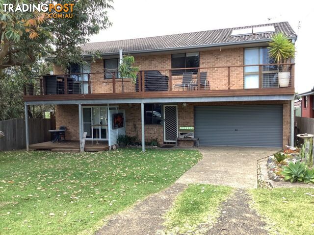 15 Ocean Drive WALLABI POINT NSW 2430