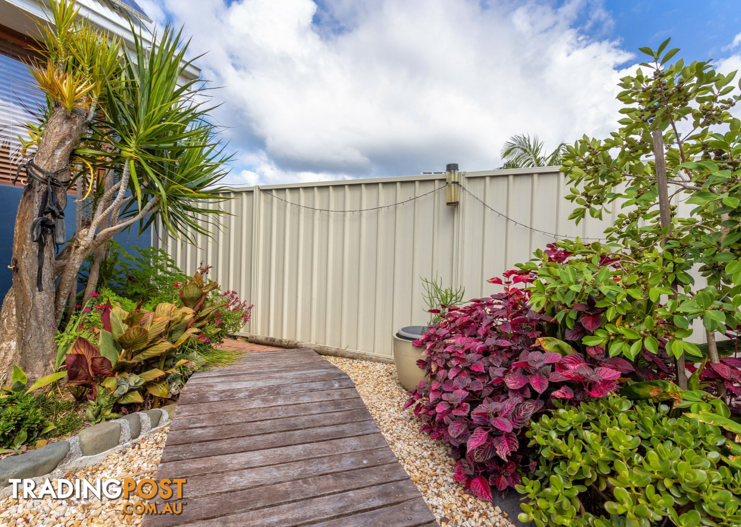 2/5 Flagtail Avenue OLD BAR NSW 2430
