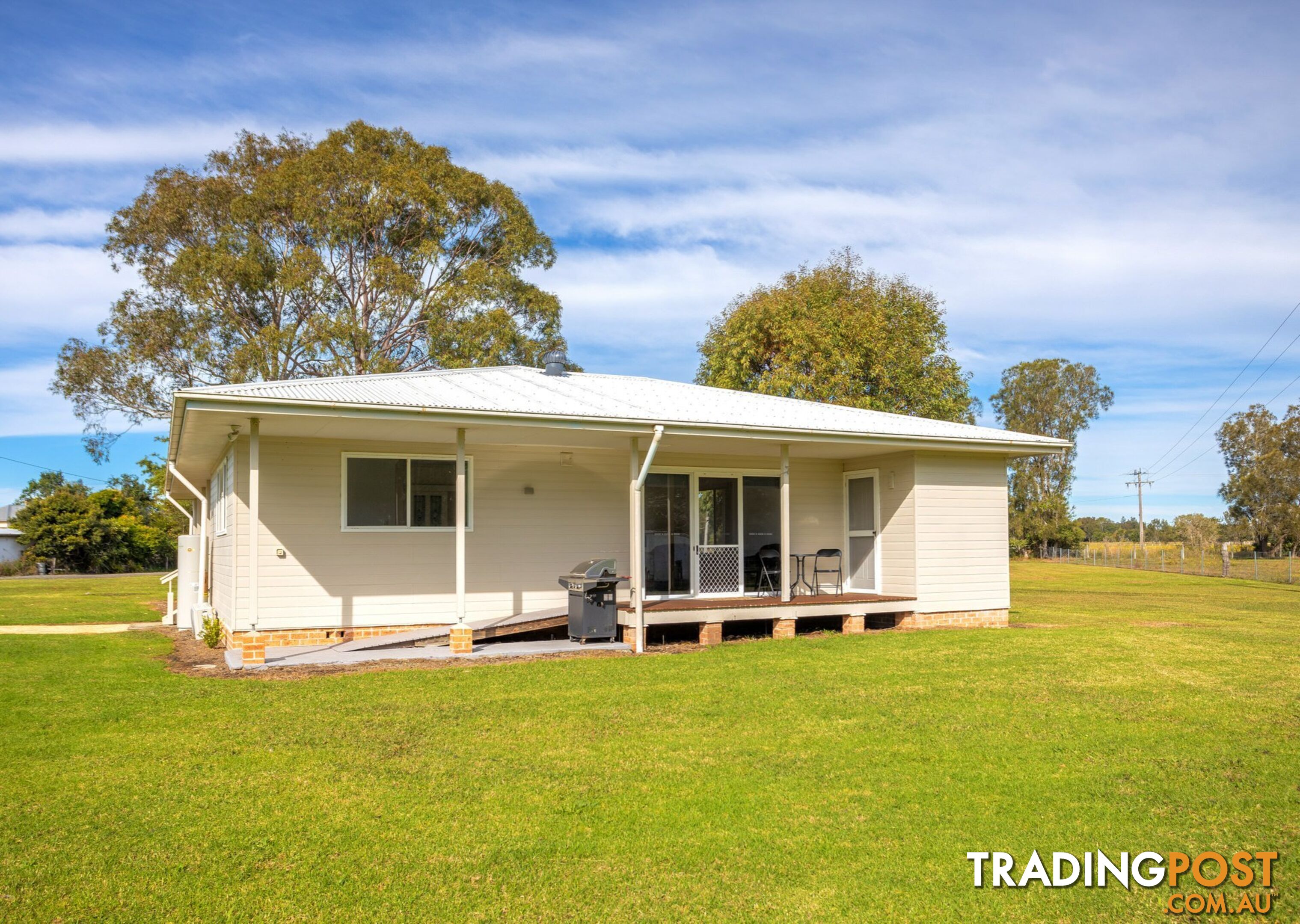 169 Cowans Lane OXLEY ISLAND NSW 2430