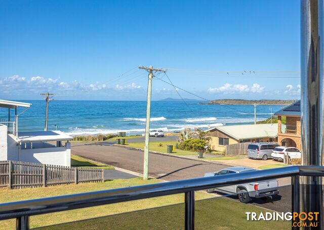 1/6 Ocean Drive WALLABI POINT NSW 2430