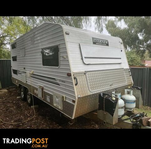 2009 Evernew E Series Triple Bunk Custom Off-Road Caravan