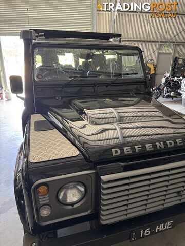 2016 Land Rover Defender 110 15MY 110 Wagon Manual