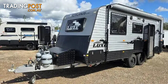 USED 2023 NEWLANDS LUX