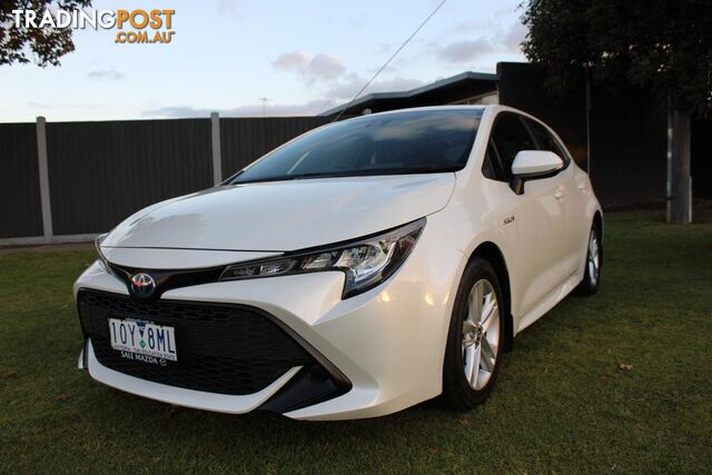 2018 TOYOTA COROLLA ASCENT SPORT HYBRID ZWE211R HATCHBACK