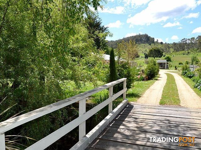 86 Pioneer Dr Mole Creek TAS 7304