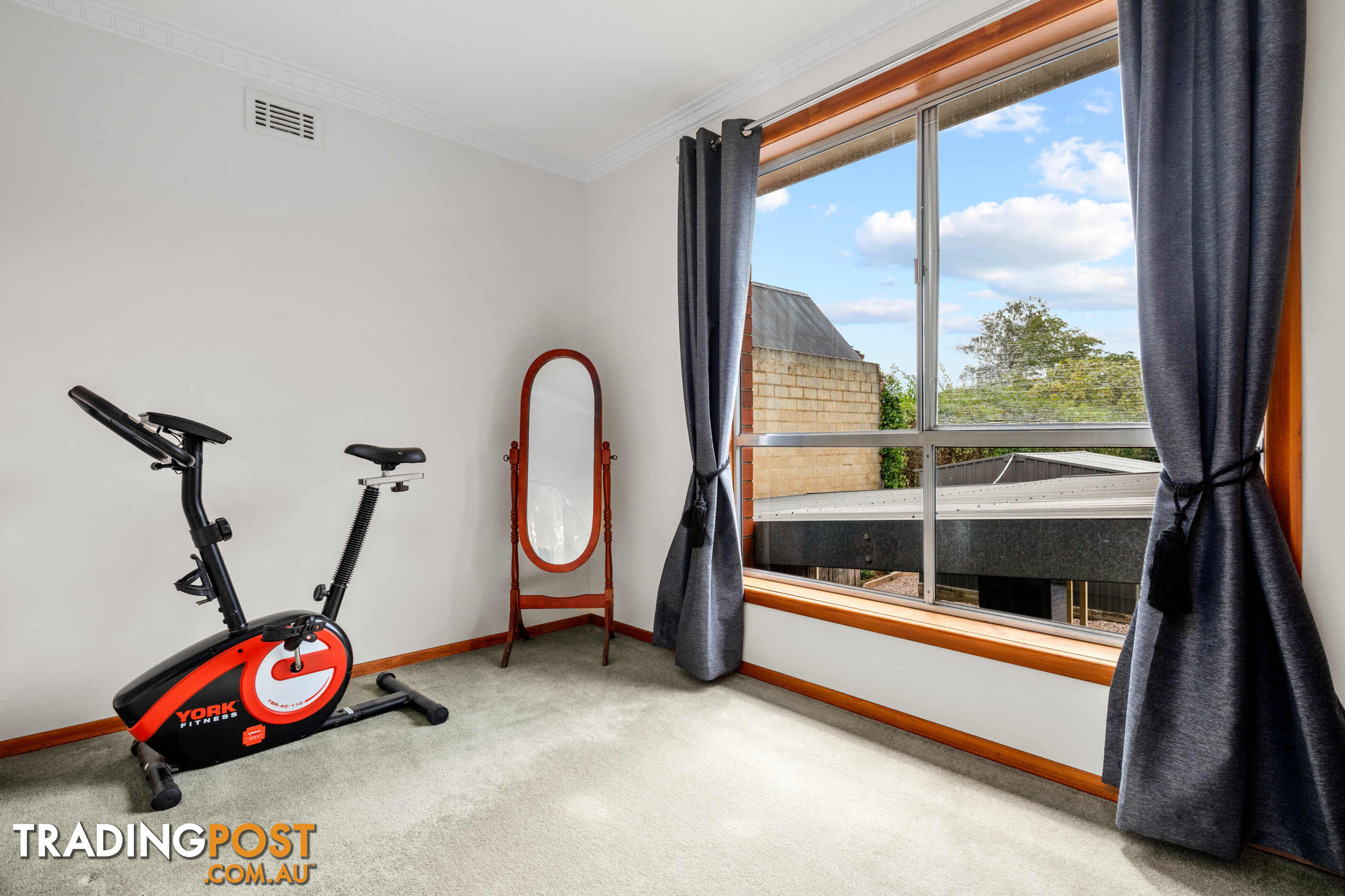 1 Tower Hill St Deloraine TAS 7304